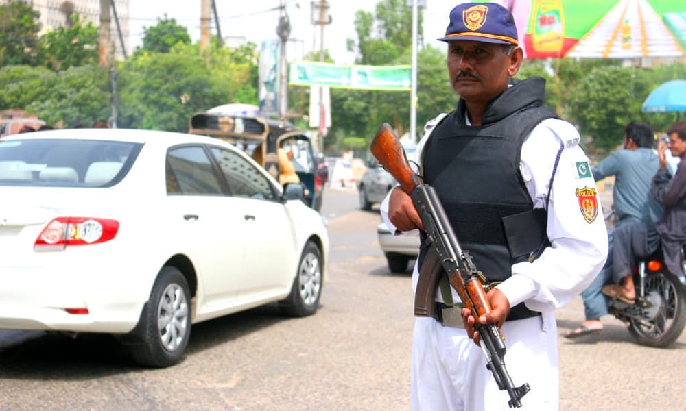 لاہور میں پولیس کا بڑا آپریشن، متعدد ملزمان گرفتار